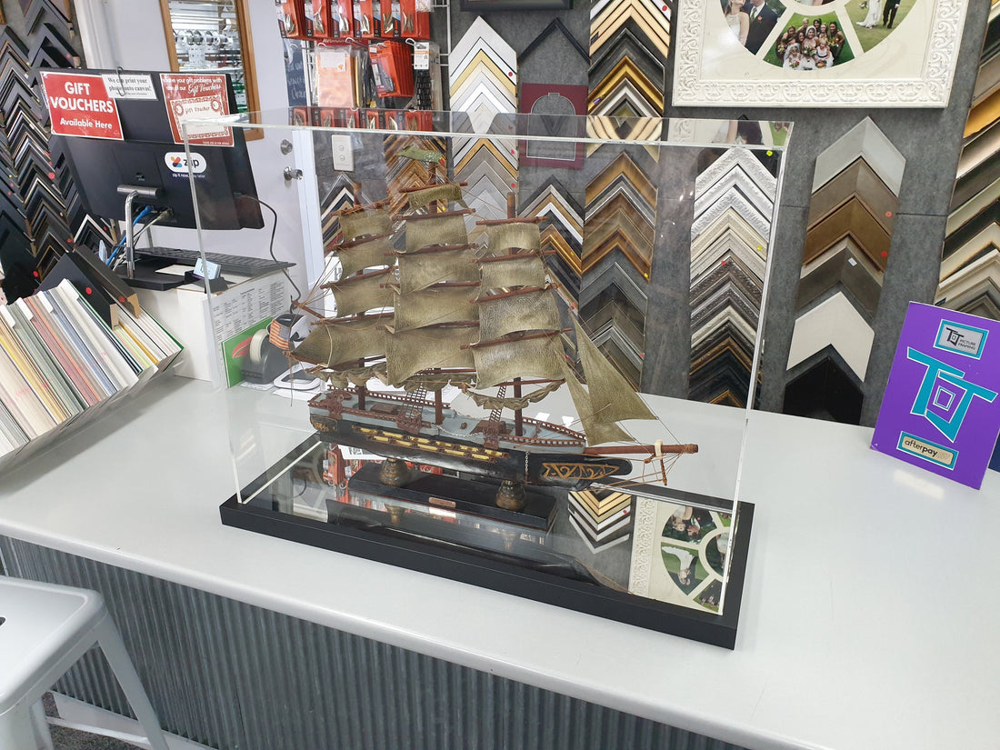 TJ Picture Framing Display Cases